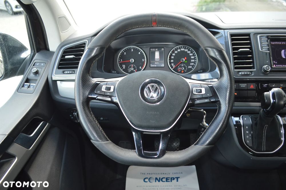 Volkswagen Multivan - 16