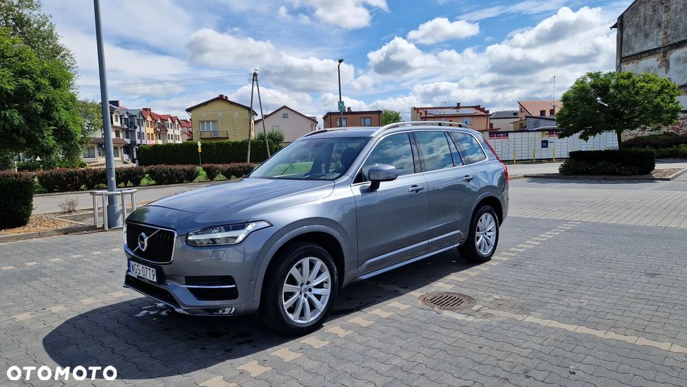 Volvo XC 90 D5 AWD Momentum 7os - 2