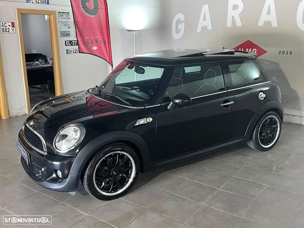 MINI 3 Portas - 12