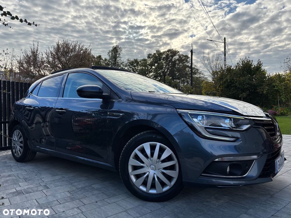 Renault Megane 2018 photo 2