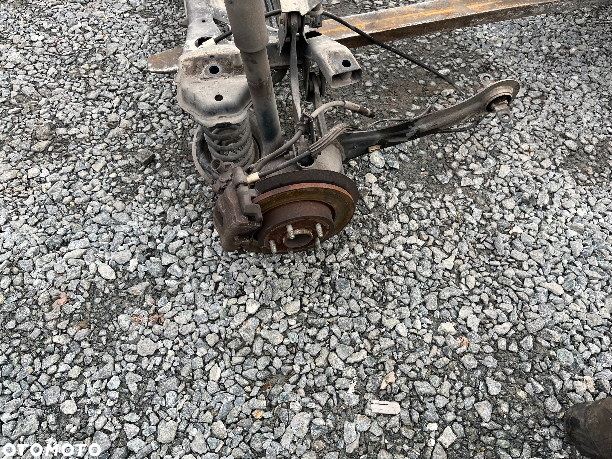 Tylna belka oś zawieszenie Ford Focus MK3 HB - 2