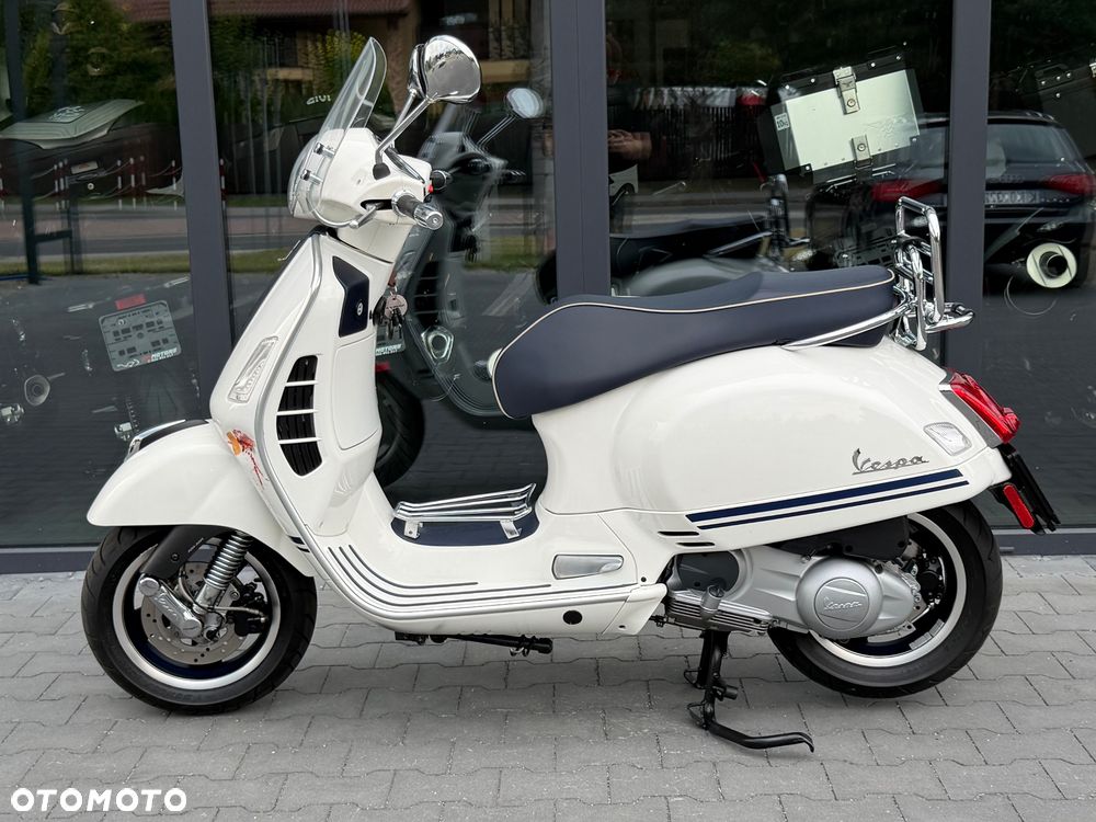 Vespa GTS - 25