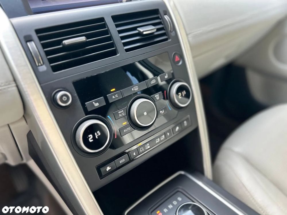 Land Rover Discovery Sport 2.0 TD4 HSE - 4