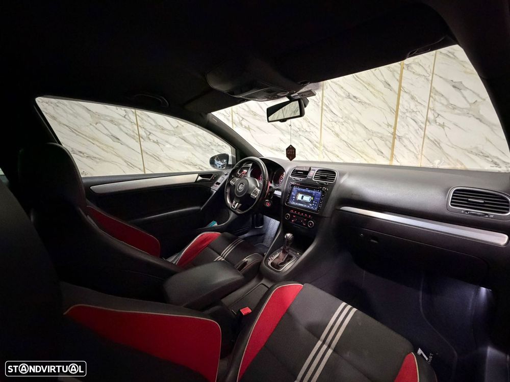 VW Golf 2.0 TSi GTI DSG - 23