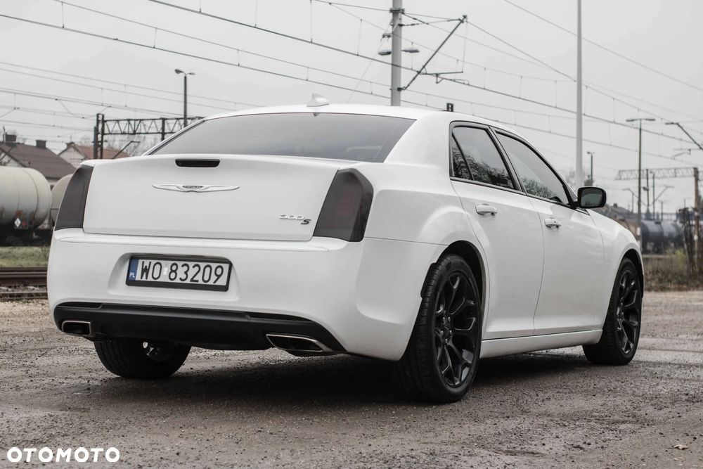 Chrysler 300s - 2