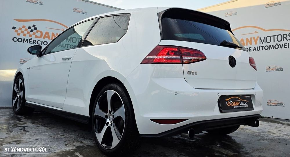 VW Golf 2.0 TSi GTi - 6