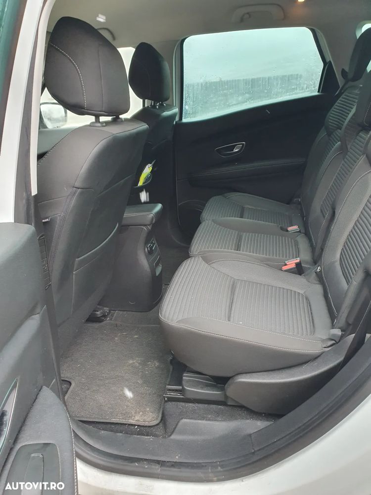 Renault Scenic BLUE dCi 120 Deluxe-Paket LIMITED - 16