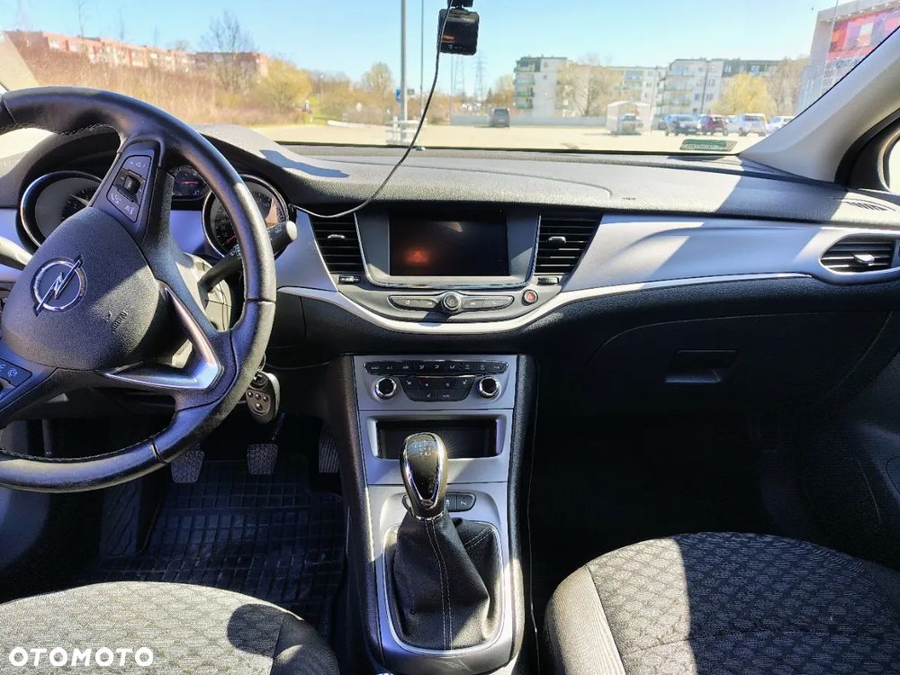 Opel Astra 1.2 T Edition S&S - 13