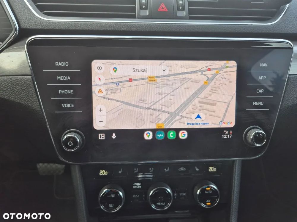 Skoda Superb 2.0 TDI SCR Style DSG - 4