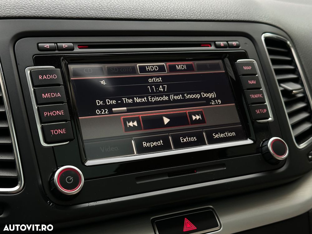 Volkswagen Sharan 2.0 TDI Blue Motion Highline - 16