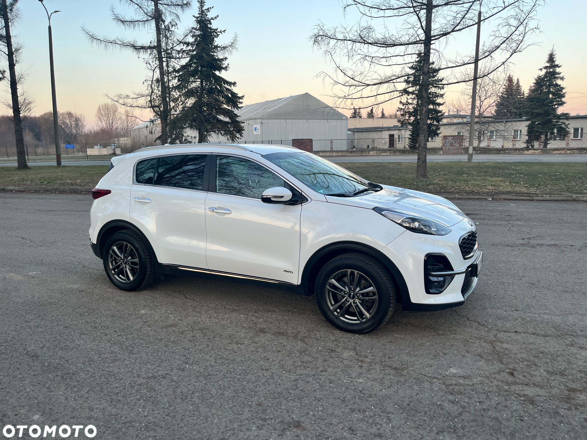 Kia Sportage 2.0 CRDI AWD Eco-Dynamics+ (48V M-H) GT LINE - 8