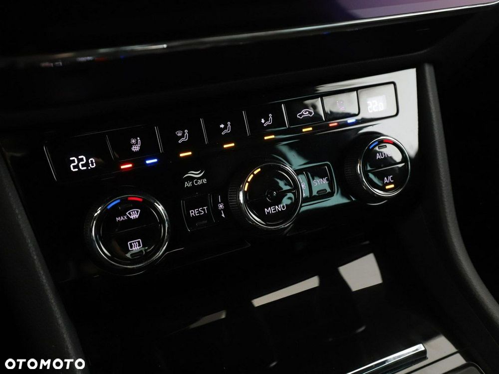 Skoda Superb 1.4 TSI Plug-In Hybrid L&K DSG - 32