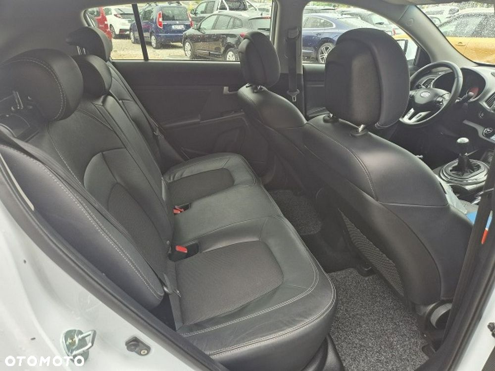 Kia Sportage - 23