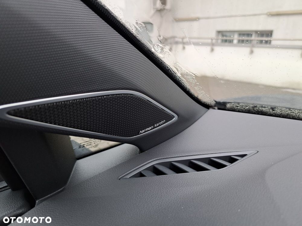 Volkswagen Golf - 13