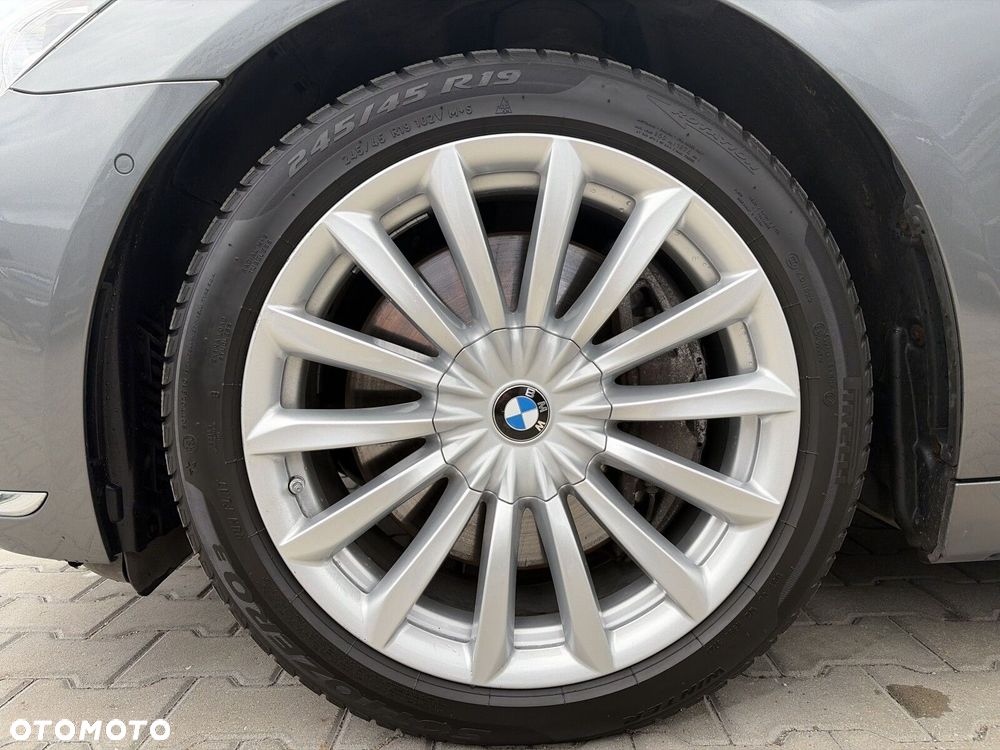 BMW Seria 7 - 10