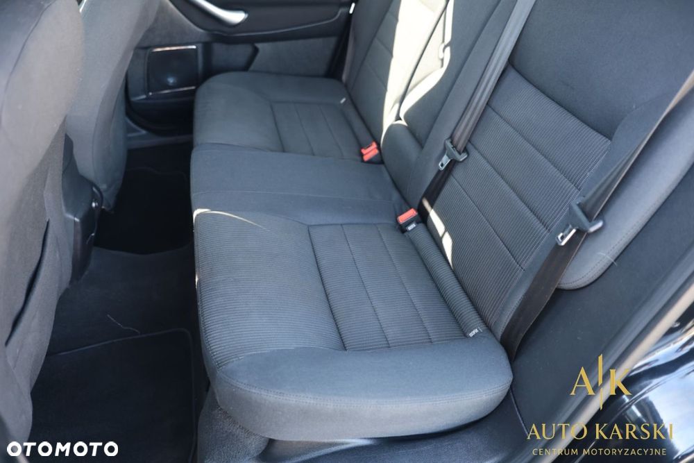 Ford Mondeo - 30