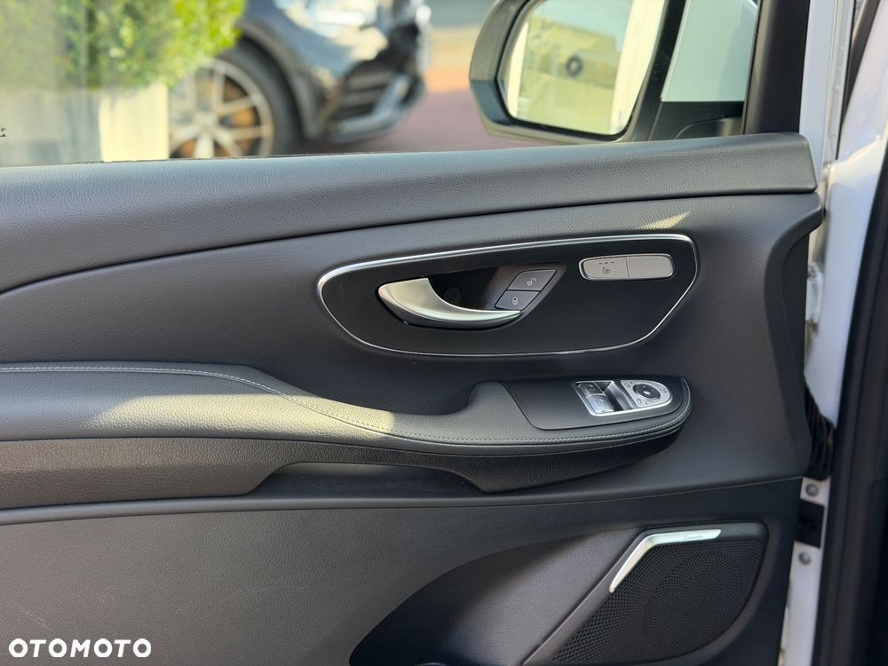 Mercedes-Benz Klasa V 250 d 9G-Tronic Avantgarde (d³ugi) - 27