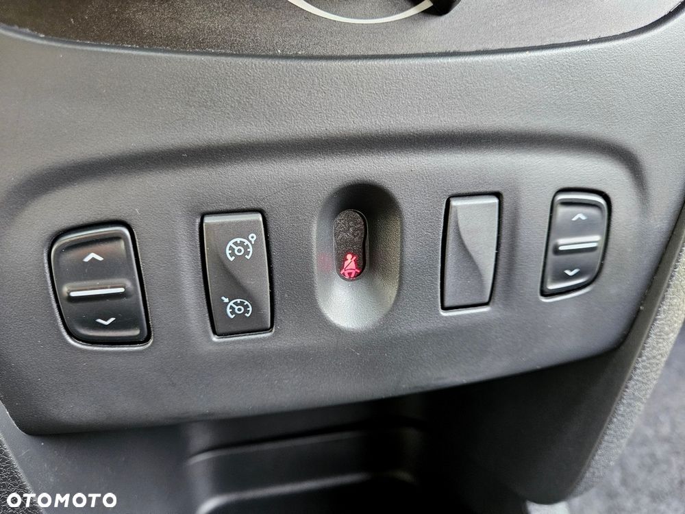 Dacia Sandero Stepway 1.5 dCi - 26