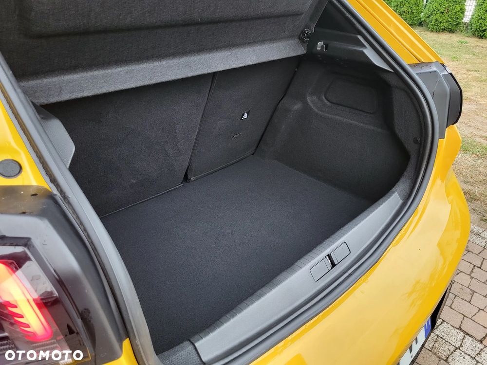 Peugeot 208 1.2 PureTech GT S&S EAT8 - 29