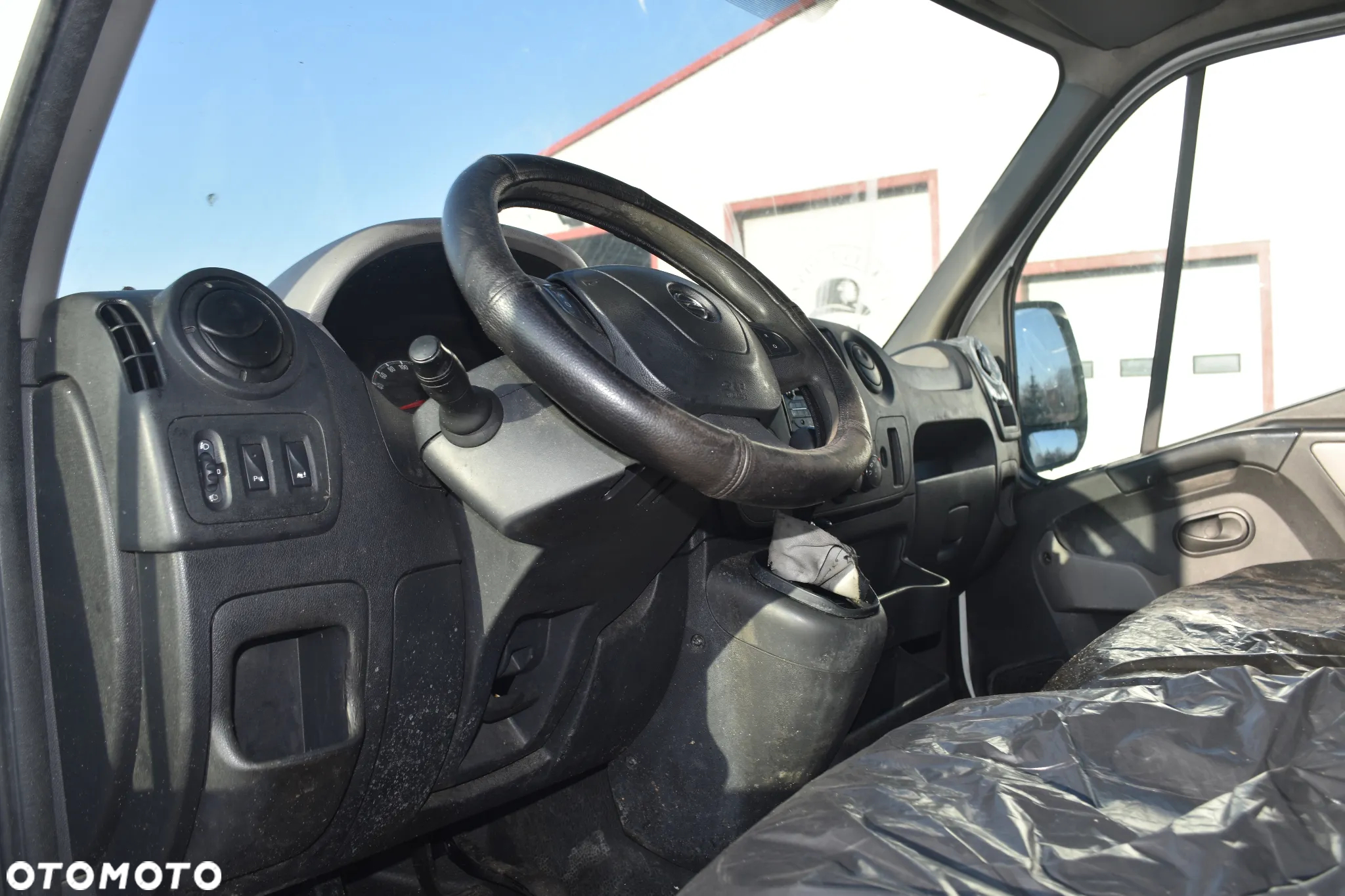 Opel Movano - 16