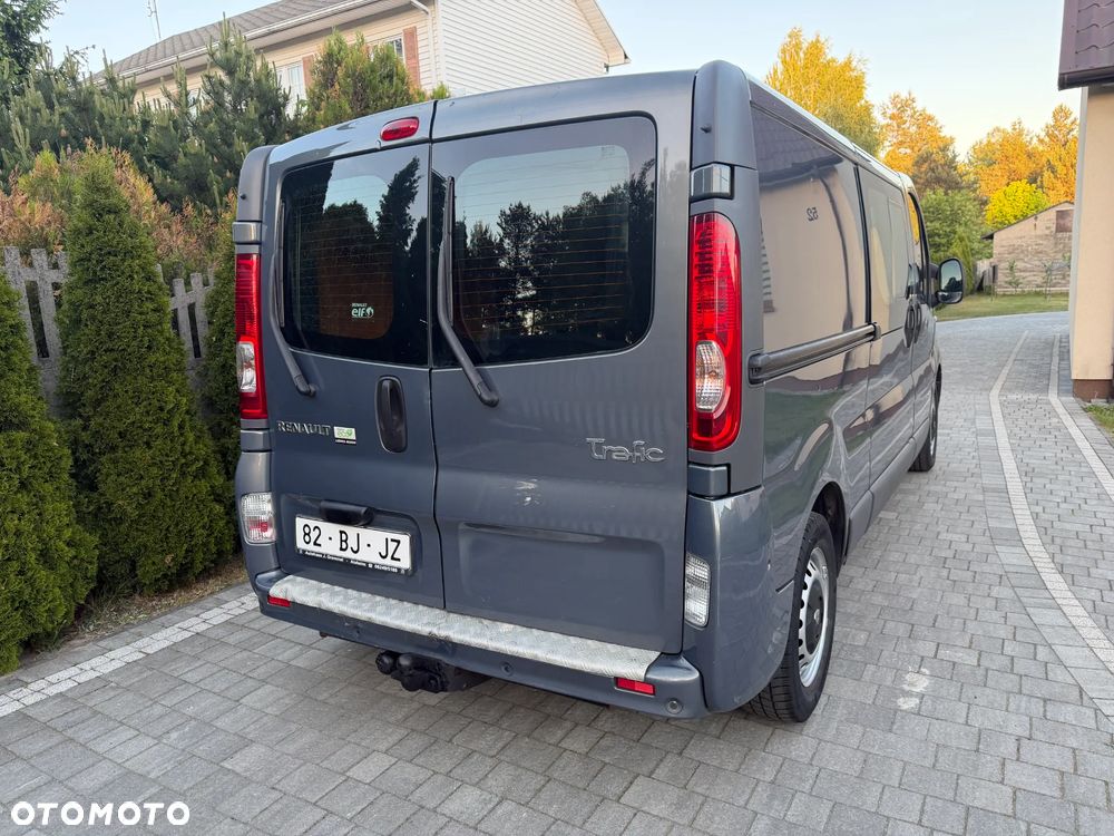 Renault TRAFIC - 9