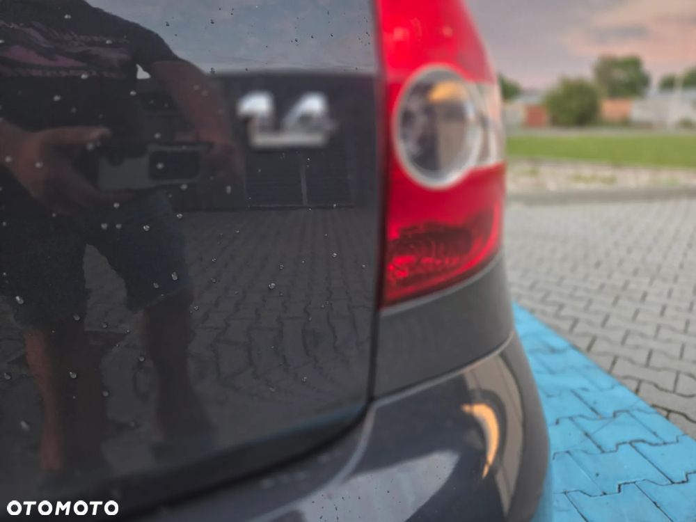 Volkswagen Fox 1.4 - 8