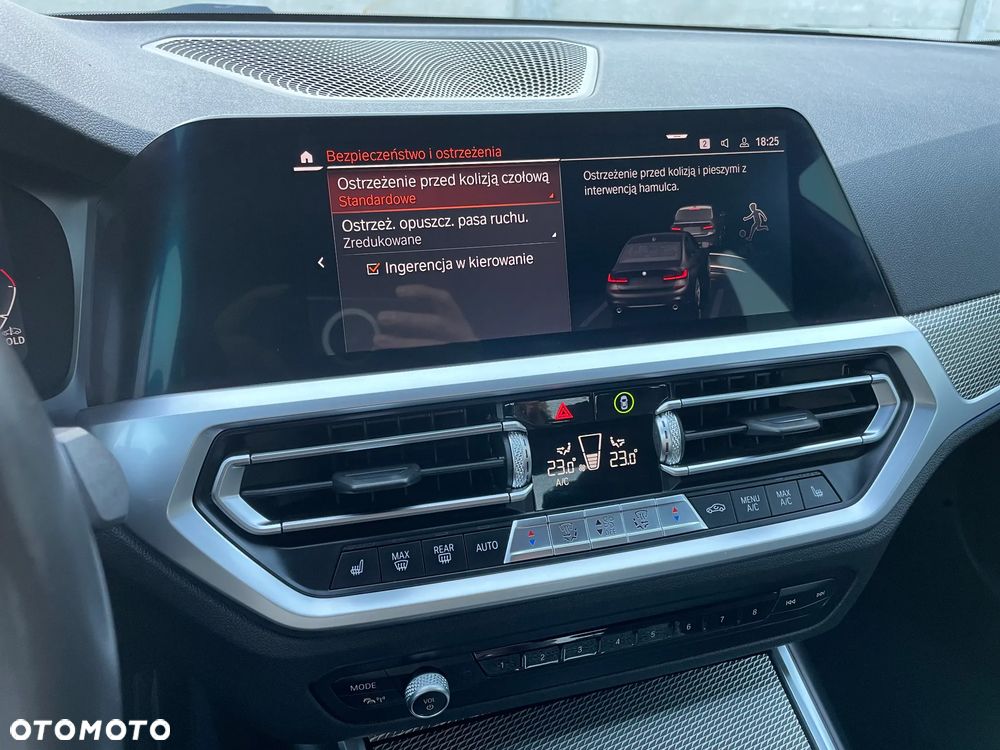 BMW Seria 3 320d xDrive M Sport Shadow - 31