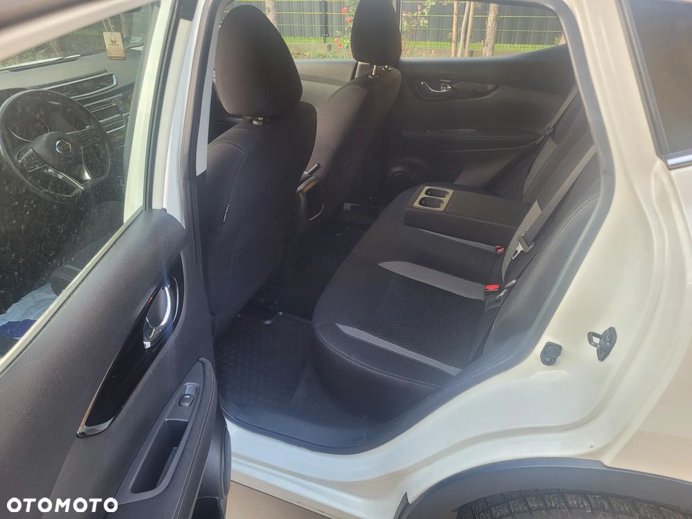 Nissan Qashqai 1.6 DIG-T Visia - 15