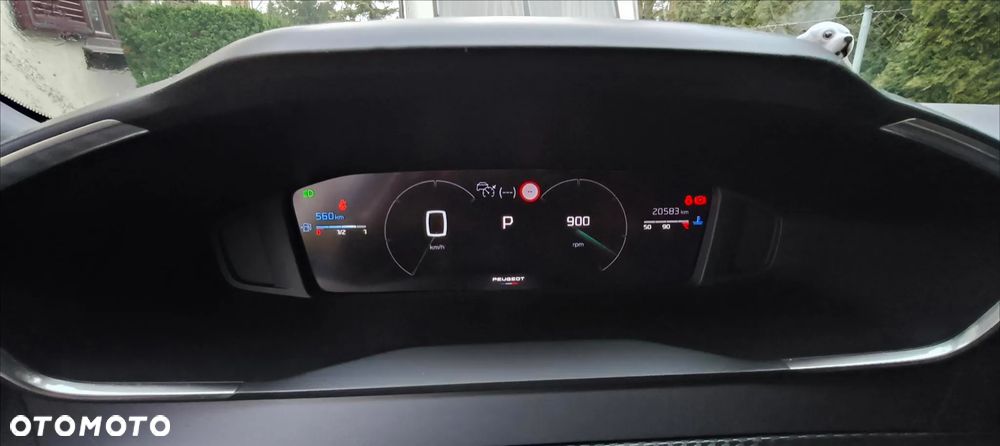 Peugeot 2008 1.2 PureTech Allure S&S EAT8 - 5