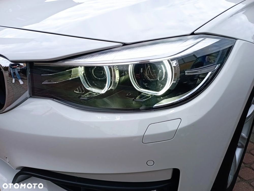 BMW Seria 3 318d Advantage - 29