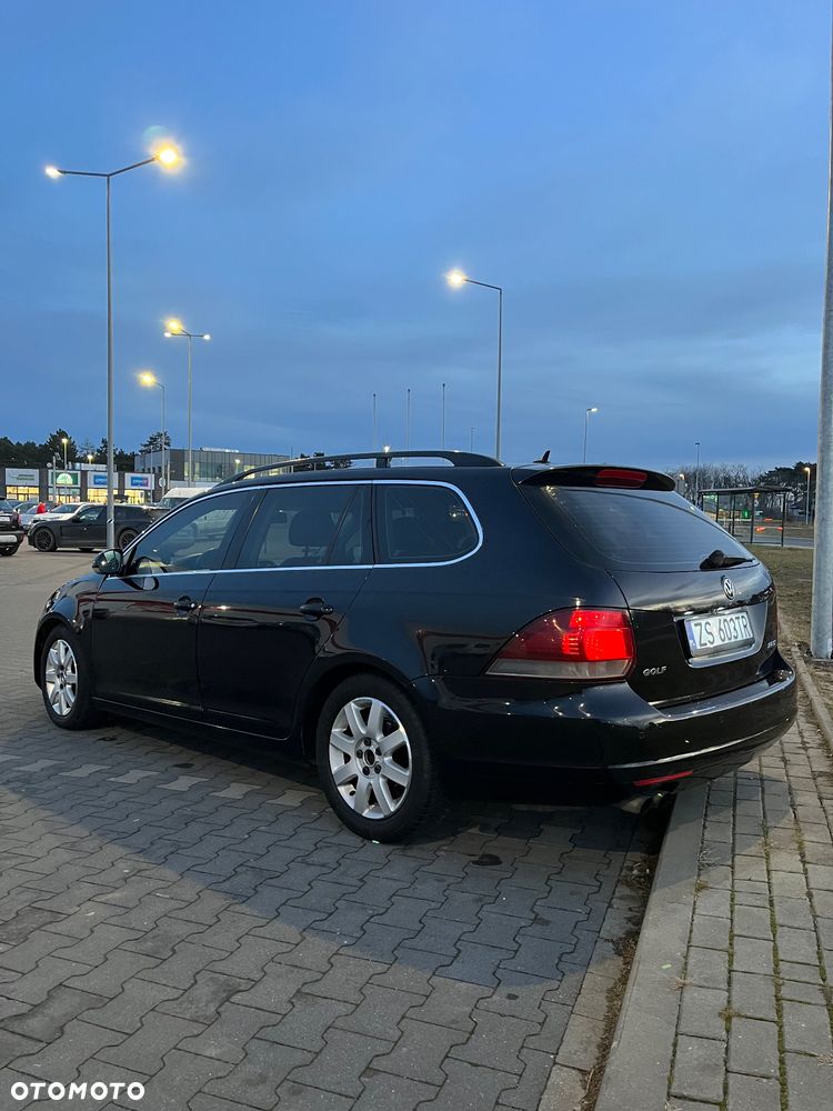 Volkswagen Golf VI 2.0 TDI Comfortline DSG - 12