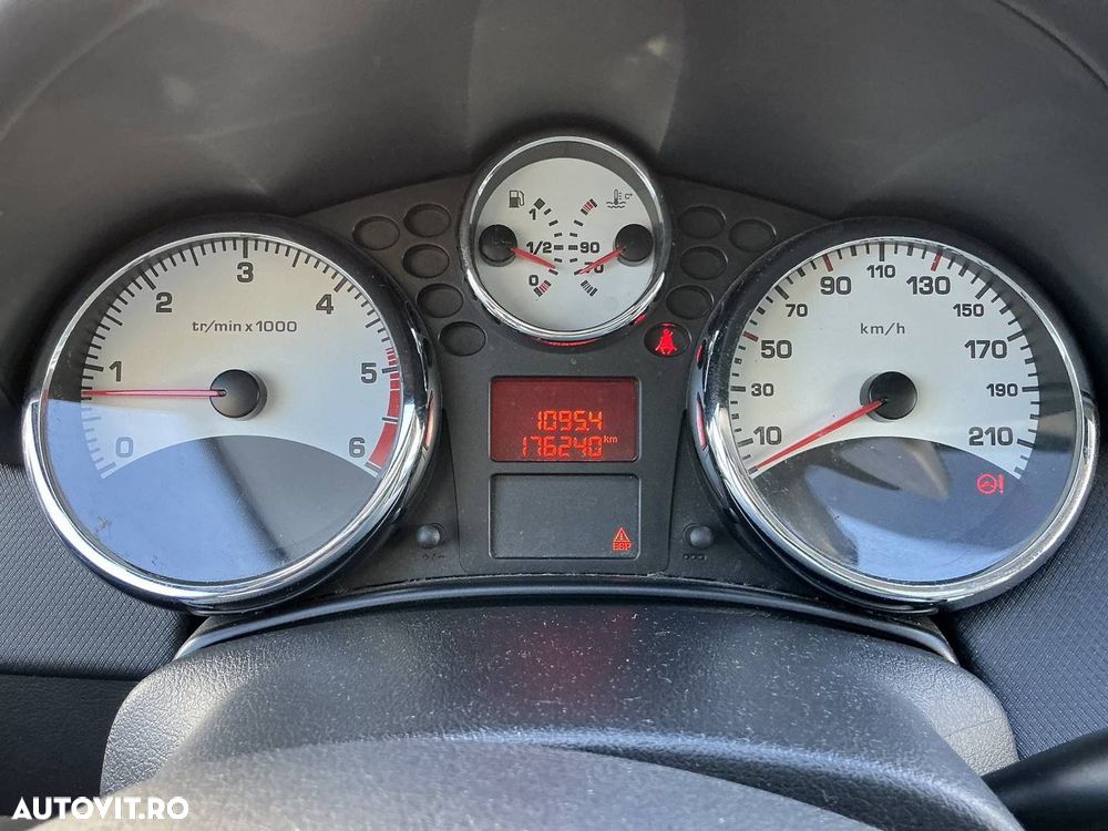 Peugeot 207 110 HDi FAP (Blue Lion) Premium - 6