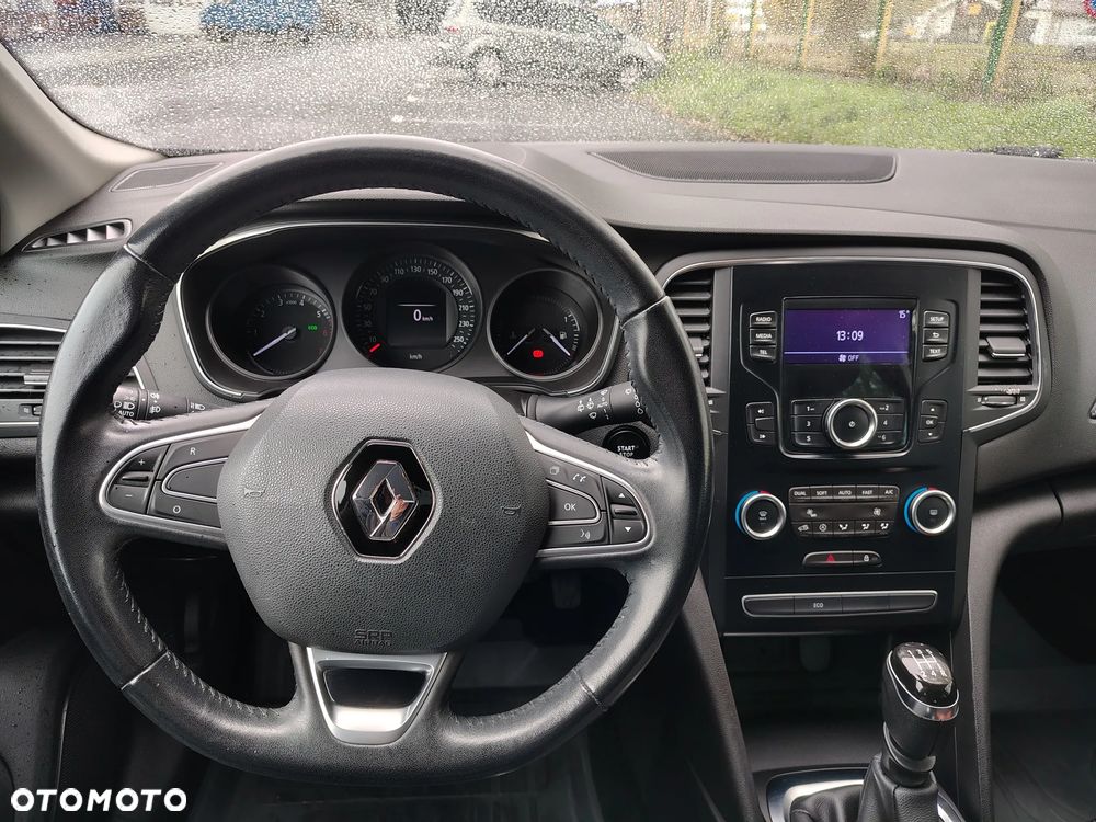 Renault Megane 1.6 SCe Limited - 7