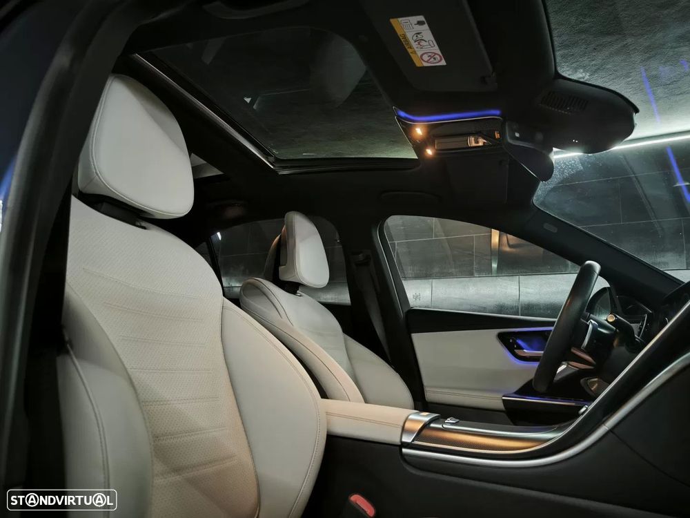 Mercedes-Benz C 300 d AMG Line - 26