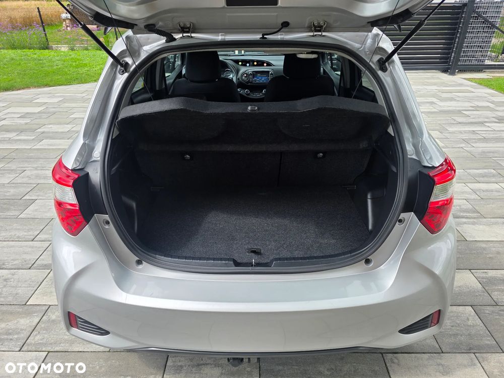 Toyota Yaris - 19