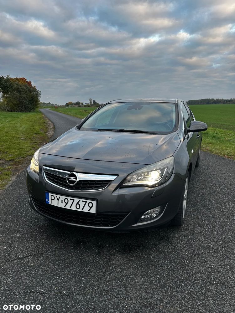 Opel Astra 1.4 Turbo - 1