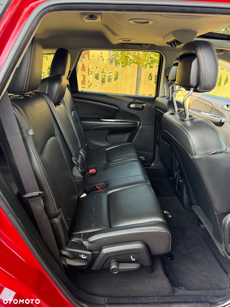 Fiat Freemont 2.0 Multijet Black Code AWD - 33