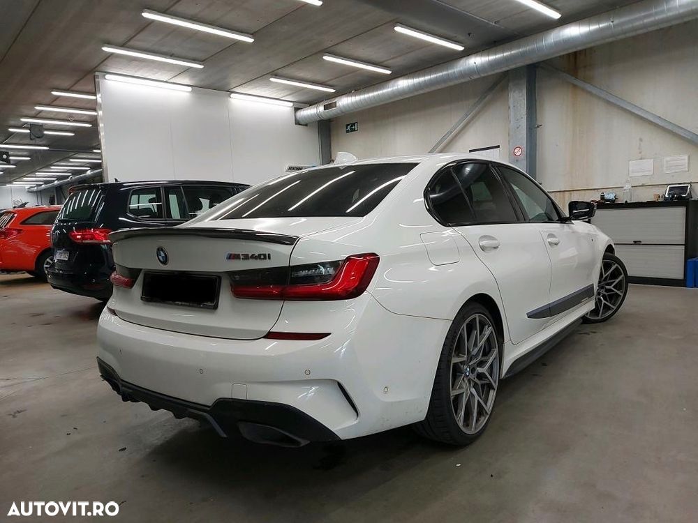 BMW M3 M340i xDrive AT MHEV - 19