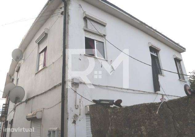 MORADIA T4 PARA REABILITAR | CAMPANHA, PORTO - Grande imagem: 4/11