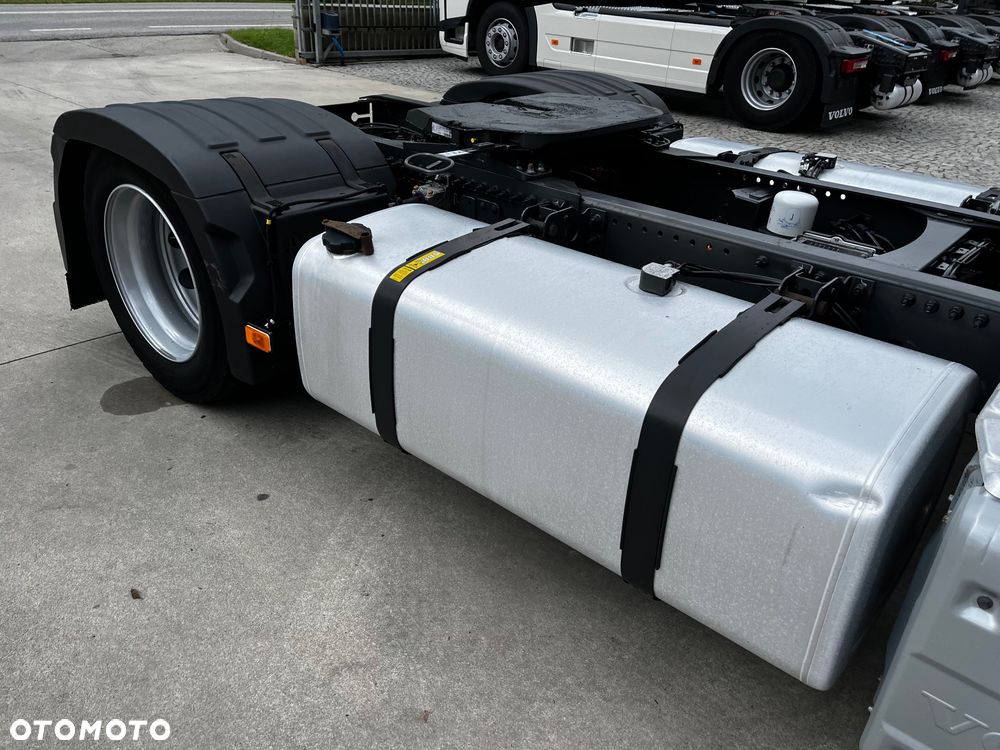 Volvo FH500 // Zamiana na starszy //New Face // Low Deck // Full Led // ACC // Globe XL // ParkClima // Zamiana za starszy - 10