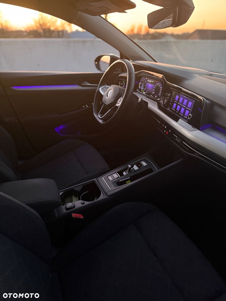 Volkswagen Golf - 17