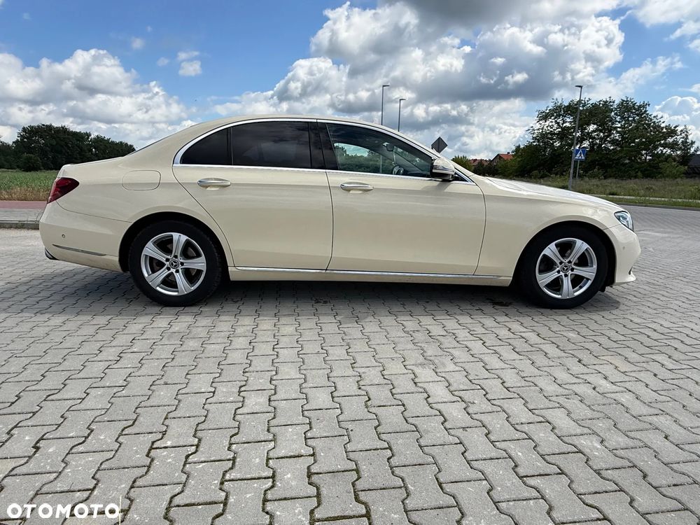 Mercedes-Benz Klasa E - 11