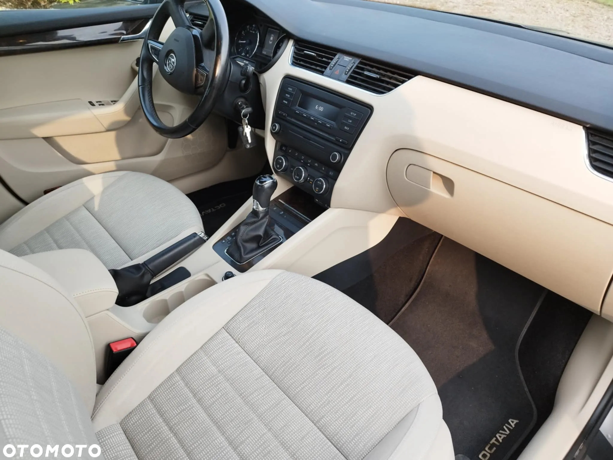 Skoda Octavia 1.8 TSI DSG Ambition - 10