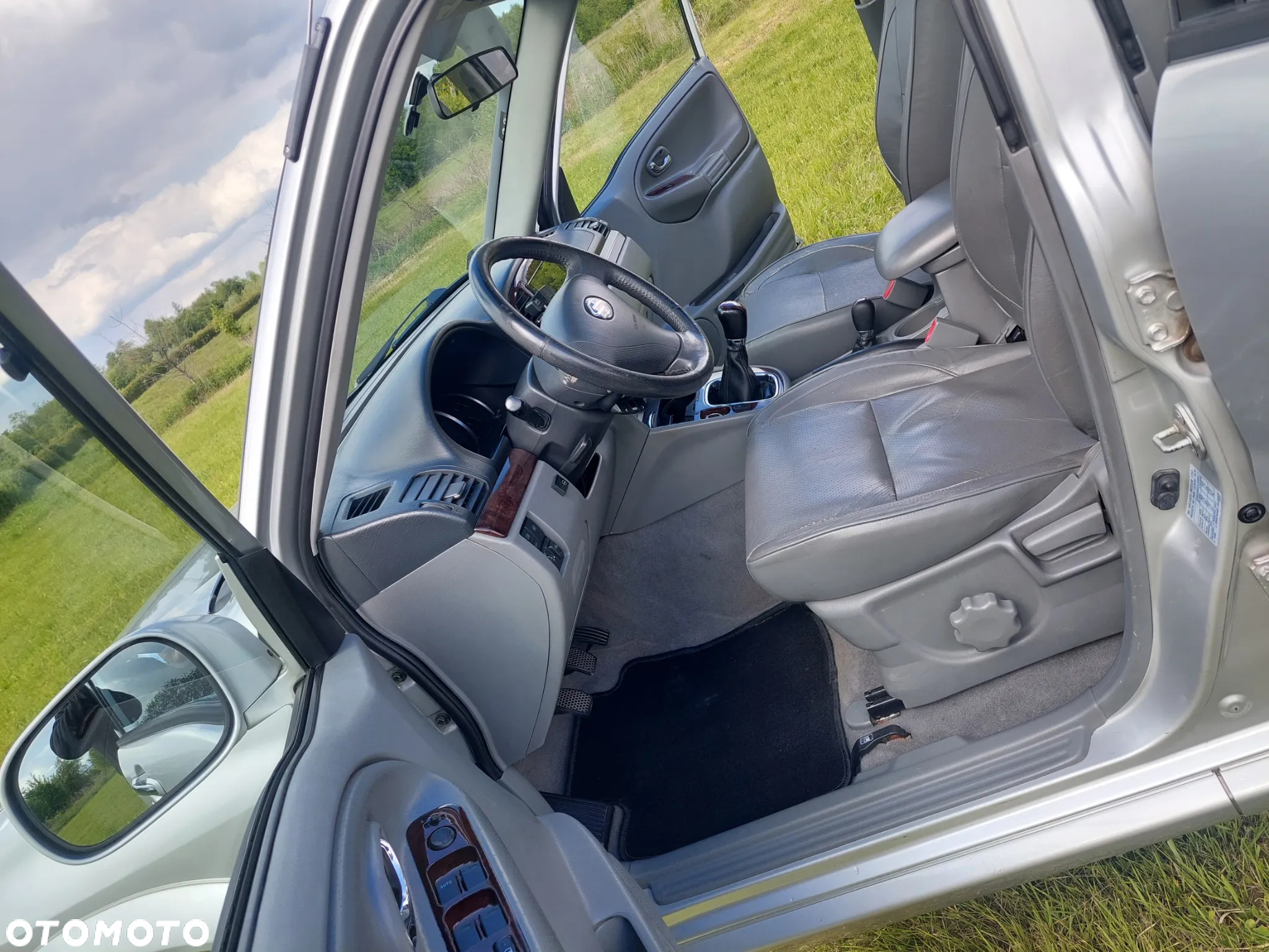 Suzuki Grand Vitara 2.7 V6 - 10