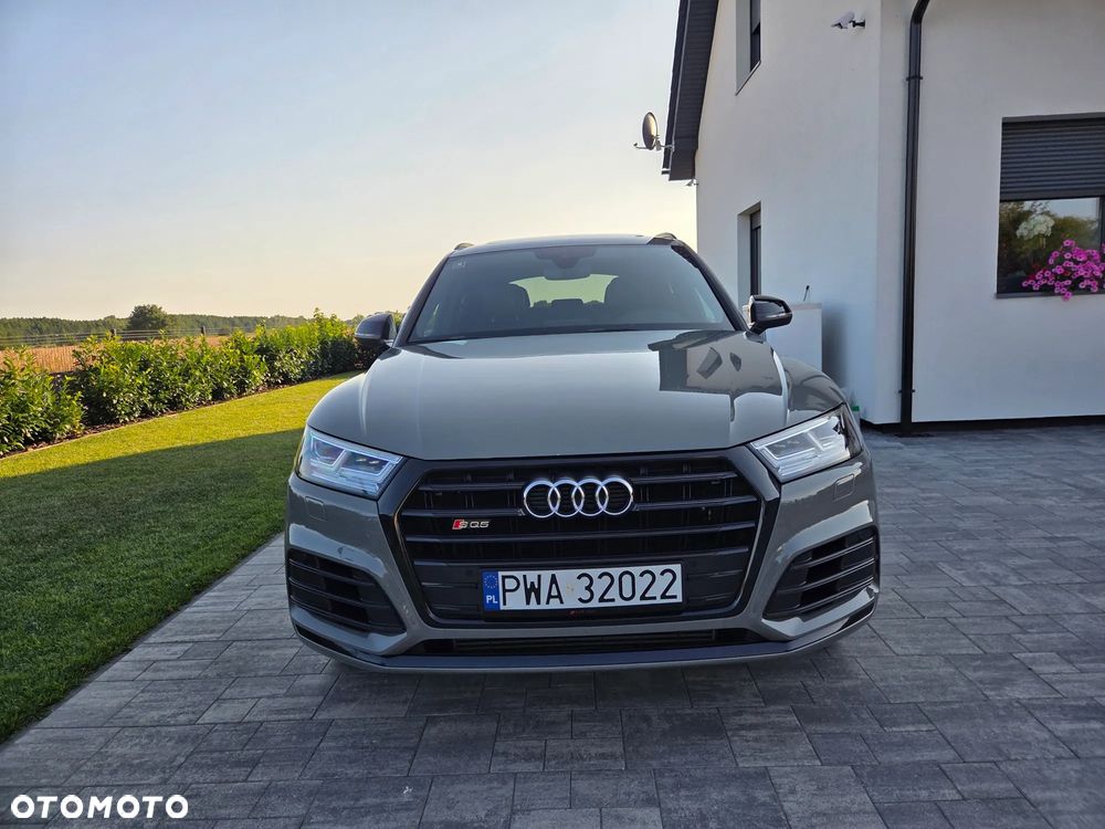 Audi SQ5 - 2