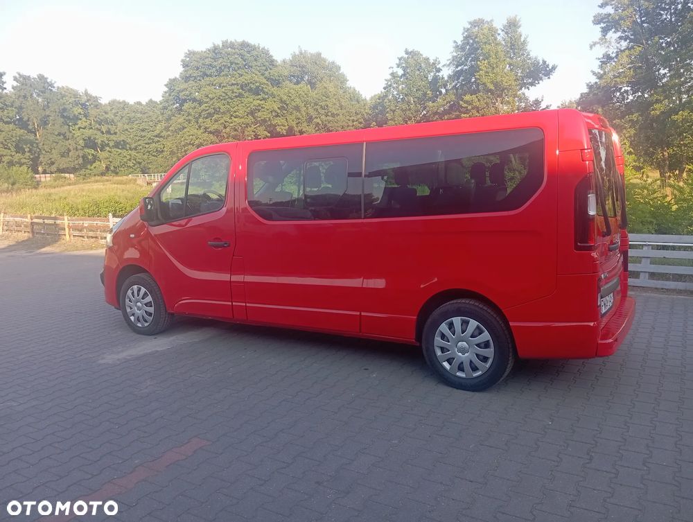 Opel Vivaro L2H1 2,9t Elegance Business - 23