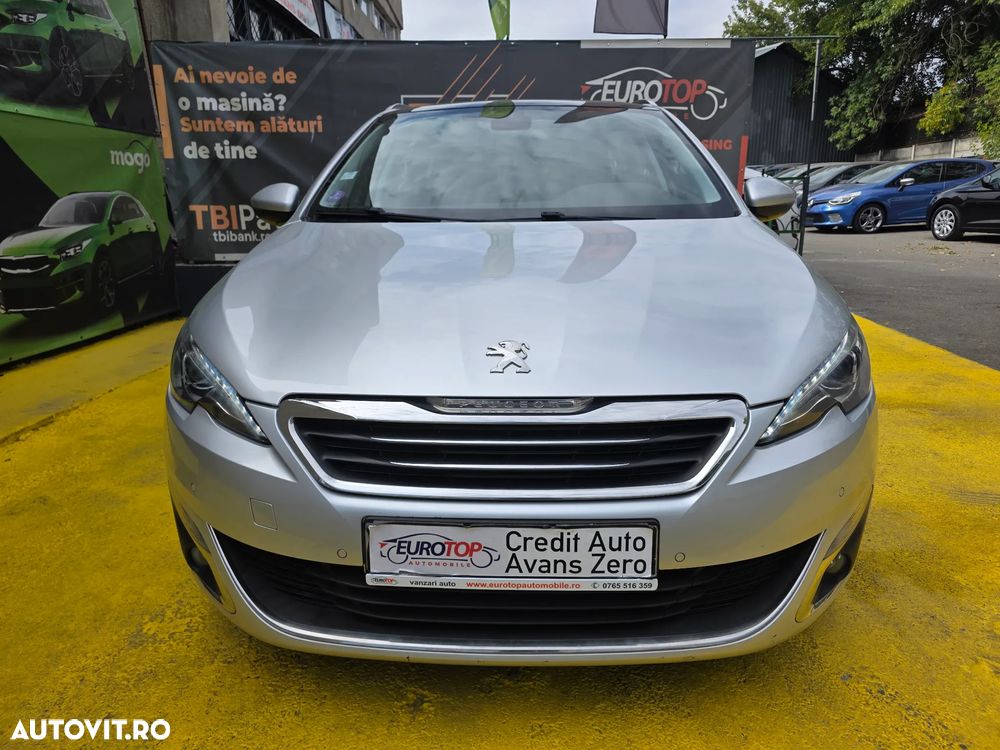 Peugeot 308 1.2 L PureTech Turbo S&S Allure Aut. - 2