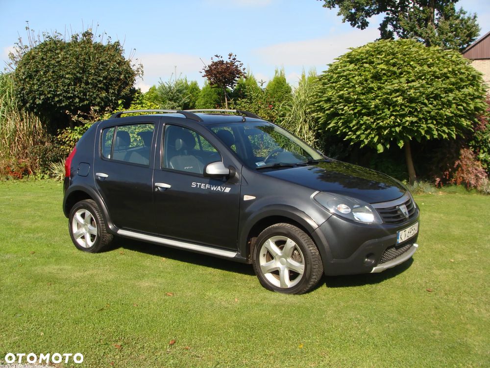 Dacia Sandero Stepway 1.6 - 6