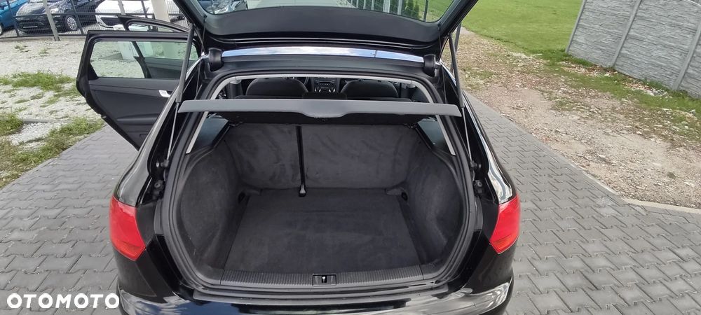 Audi A3 Sportback 1.6 Ambition - 25