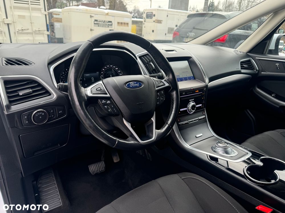 Ford S-Max 2.0 EcoBlue Titanium - 12